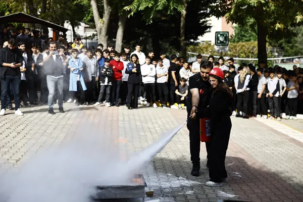 Fire extinguishing drill · Abdussamed Aktan · 6